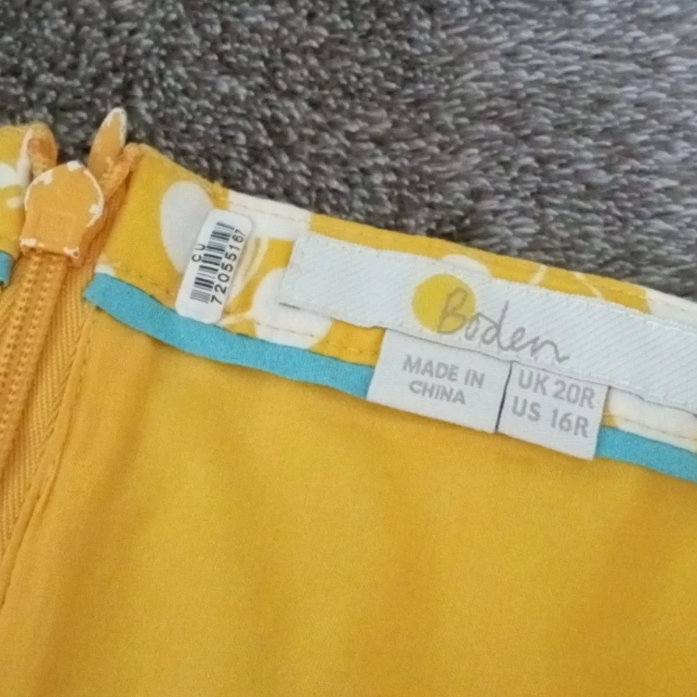 Boden Happy, Cherry Scattered skirt with pockets